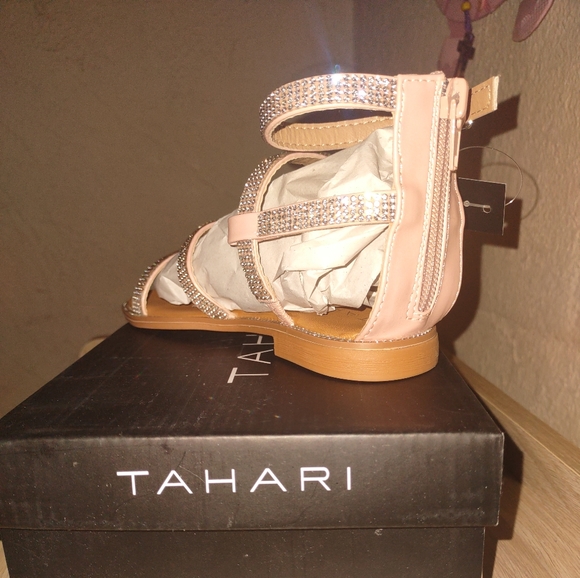 Little girl Dress sandals - Picture 3 of 4